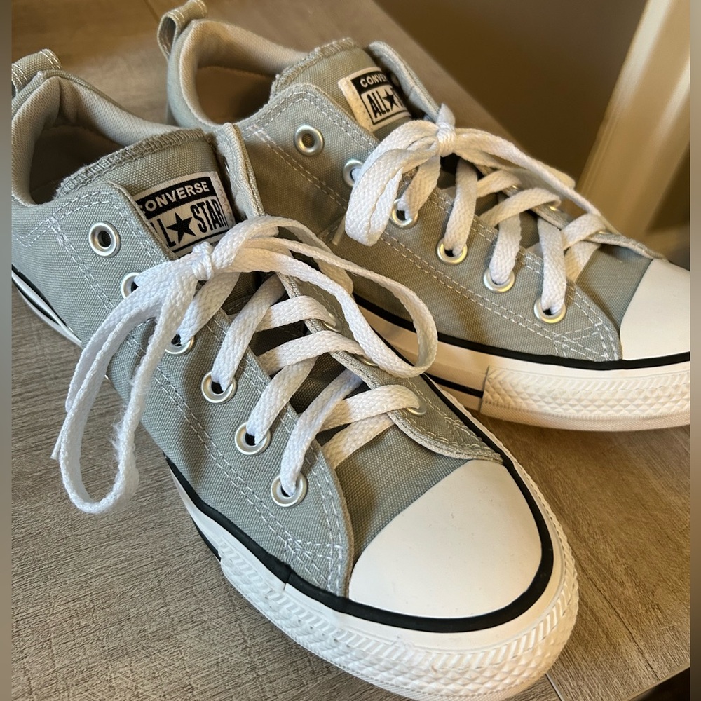 Converse All Star Sneakers